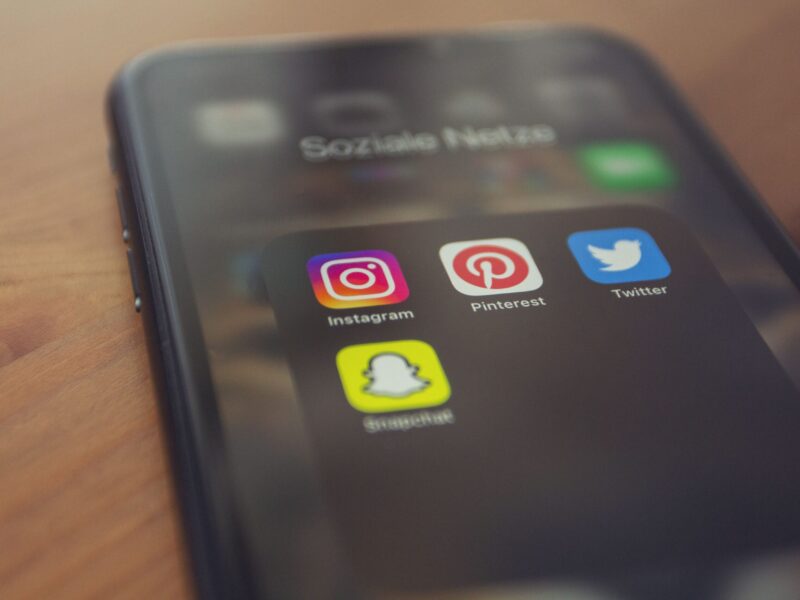 Convezioni SociXSoci – Dietro Ogni Comunicazione SRL